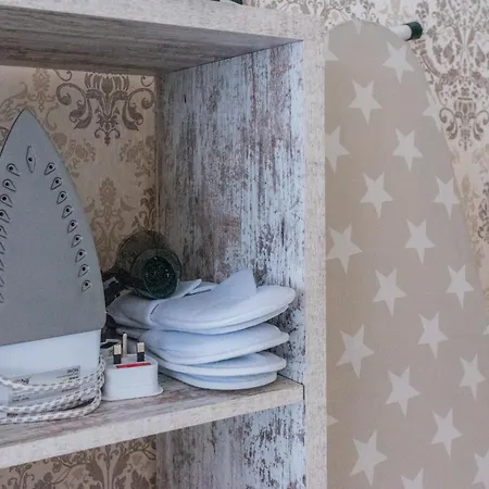 Finikoudes Gate アパート *