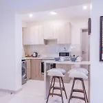Finikoudes Gate Appartement Larnaca