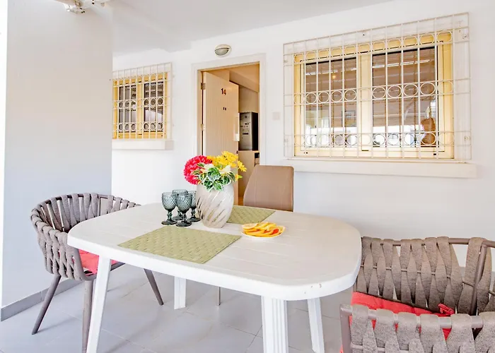 דירה Finikoudes Gate