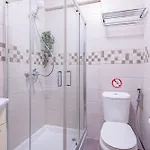 Apartment Finikoudes Gate