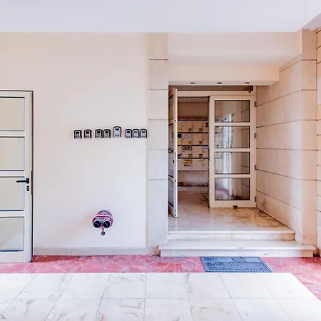 Finikoudes Gate Apartment